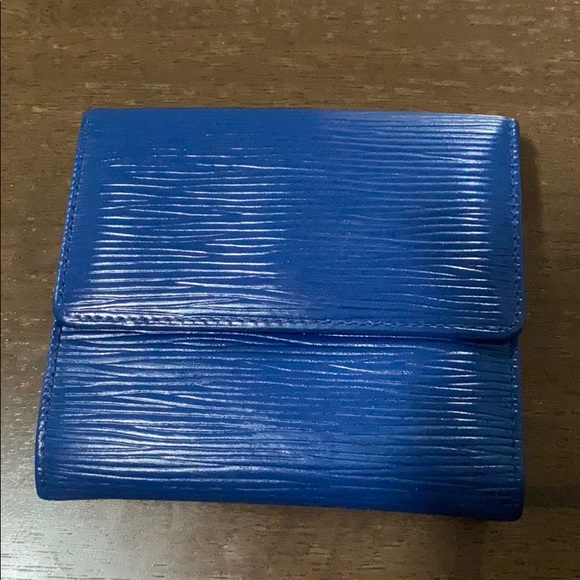 Pre-love Epi LV bi-fold wallet - Picture 2 of 10